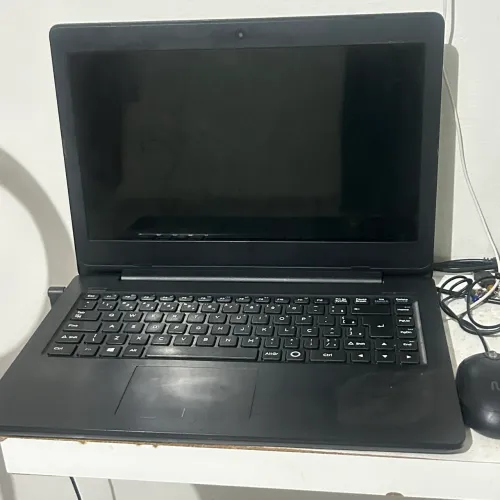 Notebook positivo para concerto na tela