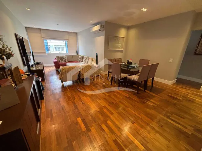 TOTALMENTE REFORMADO - LINDÍSSIMO APARTAMENTO DE 3 QUARTOS EM COPACABANA