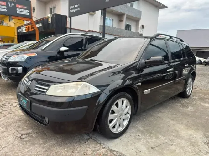 Renault Megane Grand Tour Dynam. Hi-flex 1.6 16V 2013