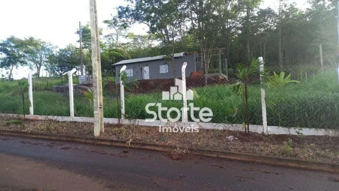 Chácara à venda, 1.000m² por R$ 200.000 - Represa de Miranda IV - Uberlândia/MG