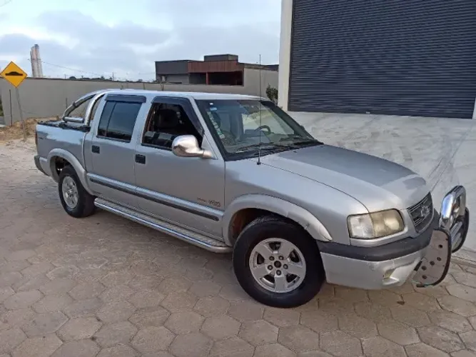 Chevrolet S10 P-up Luxe 2.5 4X4 CD TB MAX HST Dies 1999