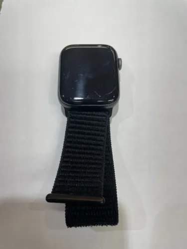 Apple Watch S4 44m Usado