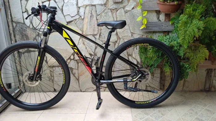 Bicicleta Oggi 7.0