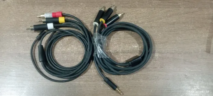 Dois cabos AV. Xbox 360 Super Slim Originais Microsoft