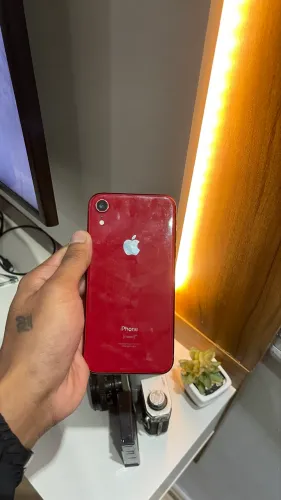 iPhone XR 64GB Vermelho - Impecável