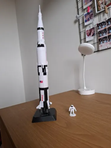 Miniatura Saturn V Apollo NASA - Foguete Espacial Colecionável