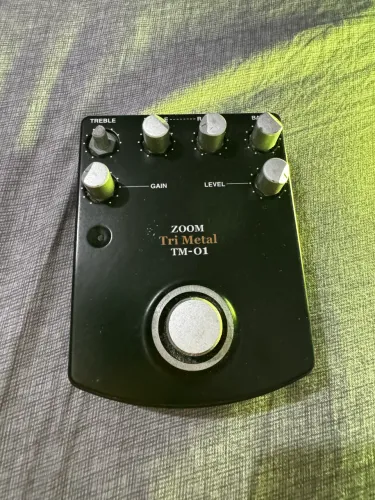Pedal distorção zoom tri metal trimetal 