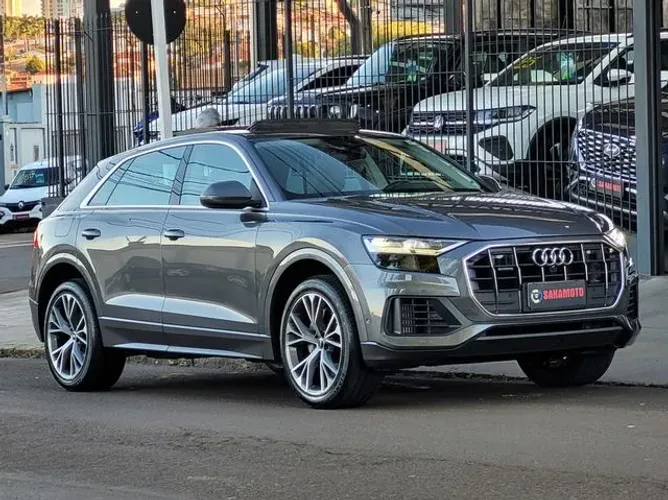 Audi Q8 Perform. 3.0 TFSI Coupe Quat. S-tron. 2021