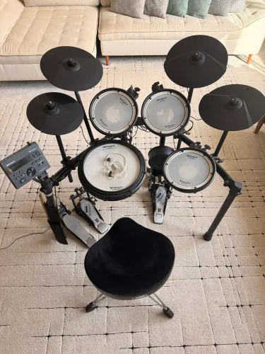 Bateria eletrônica (Roland TD-07KX MDS-Compact)
