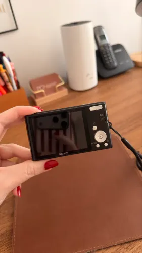 Camera Digital Sony Cyber-shot 14.1 MP