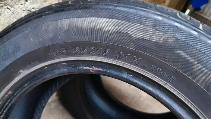 Pneus Aro 15 195/65