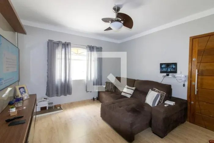 Casa à Venda - Jardim Santana, 2 Quartos, 94 m2