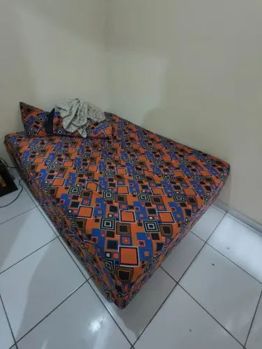Cama Box Casal Seminova