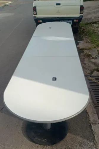 Mesa para reunião com 4 metros 