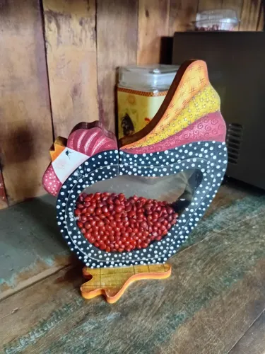 Porta grãos Artesanal madeira( pintura manual)