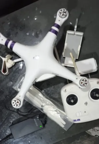 Drone dji Phantom 2(retirada de peças)