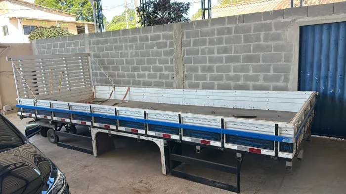 Carroceria 6,20m