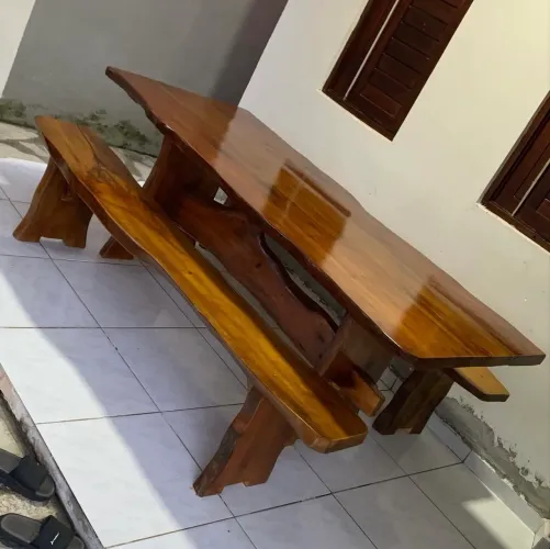 Mesa Rústica 