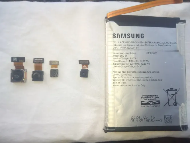 Peças originais e em excelente estado do Samsung a05s
