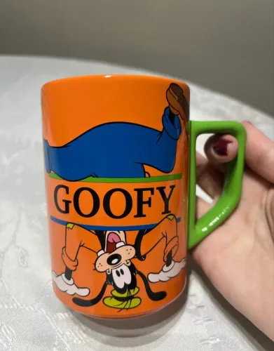 Caneca Goofy Disney Parks 