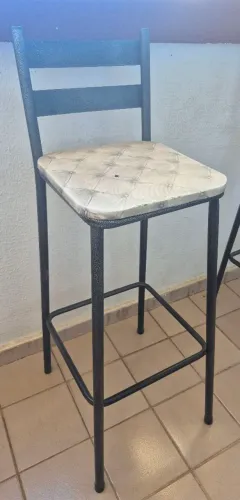 2 Cadeiras Banqueta de aço 