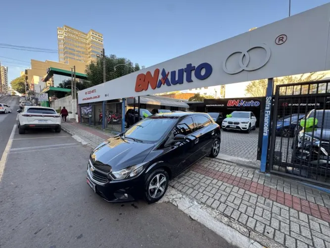 Chevrolet Onix Hatch LTZ 1.4 8V Flex Power Aut. 4P 2019