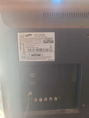 ? TV Samsung 32" para Conserto ou Retirada de Peças