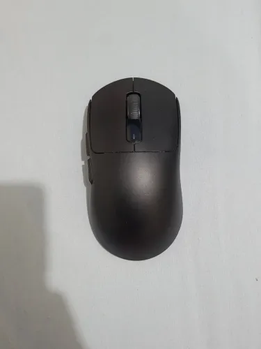 Mouse Kysona M600 PAW3395