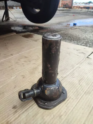 Macaco automotivo S10