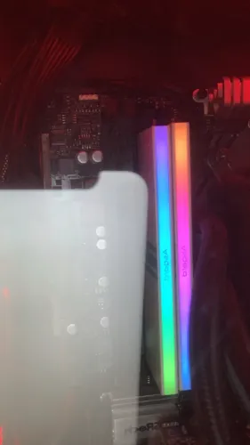 Memória Ram Asgard Valkyrie V5 Ddr4 Rgb 3600mhz 2x8= 16gb