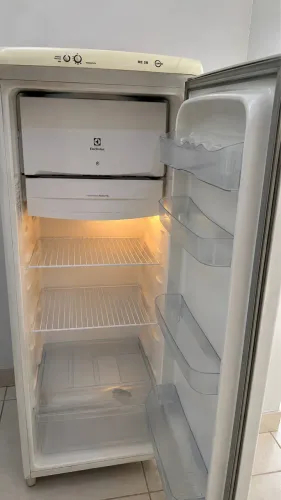 Geladeira Electrolux