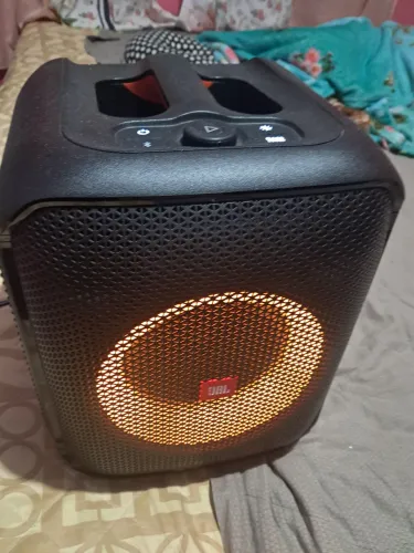 CAIXA JBL