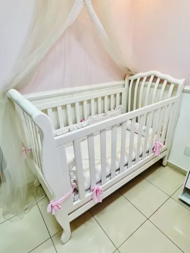 BERÇO PARA BEBÊ QUE VIRA CAMA