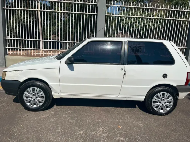 Fiat Uno Mille 1.0 Fire/ F.flex/ Economy 4P 2013