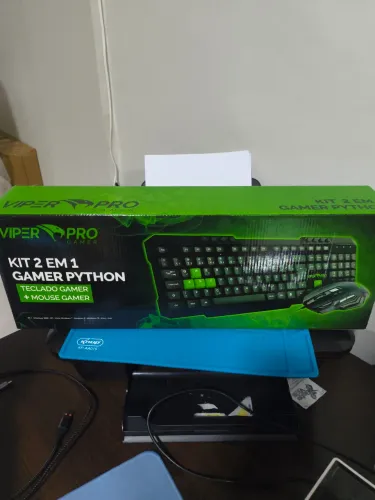 Teclado e mouse gamers