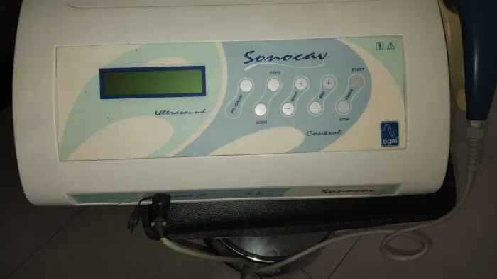 Maquina de ultrassom para estetica