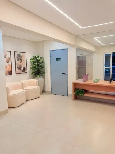Apartamento ED. SAINT RIOM, 117 m2, 03 suítes em Alvorada - Cuiabá - MT