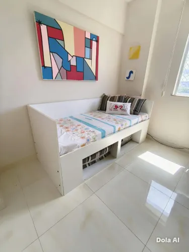 Vendo cama com designe moderno