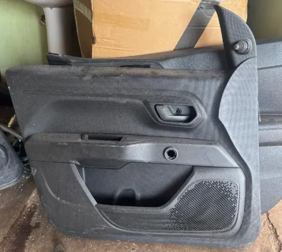FORRO DE PORTA ESQUERDA FIAT STRADA