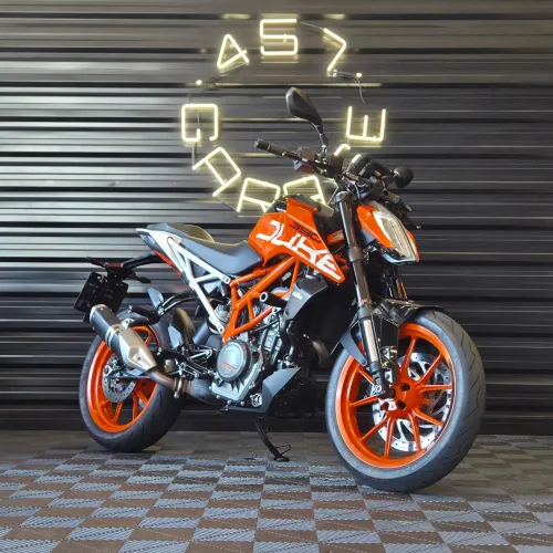 DUKE 390 LARANJA 2020/2021