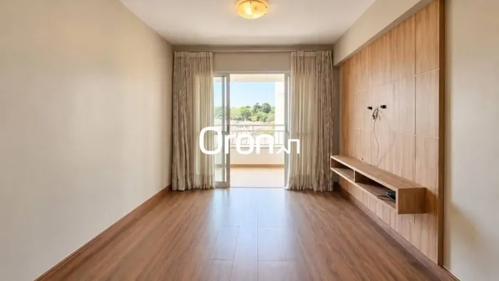 Apartamento com 2 dormitórios à venda, 67 m² por R$ 469.000,00 - Chácaras Alto da Glória -