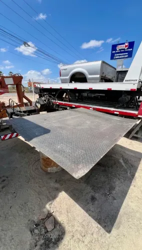 Plataforma Elevatória toco/truck Marksell