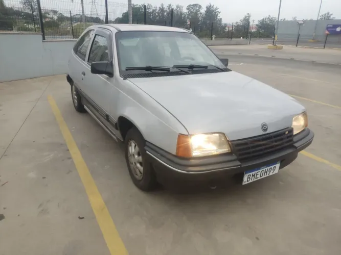 Chevrolet Kadett GLS 1.8 EFI / Sl/e 1.8 (álcool) 1993