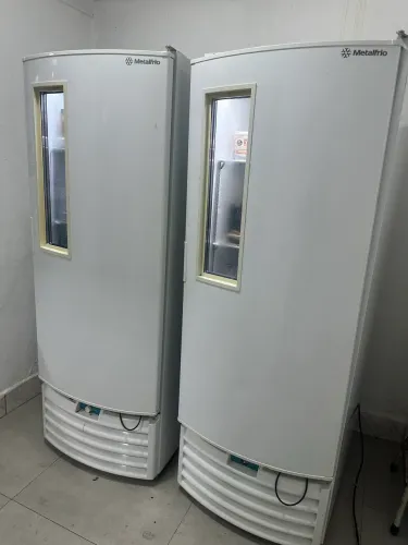 Refrigerador vertical