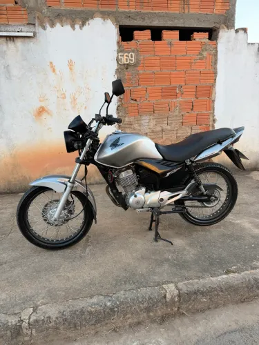 Moto Fan 150 esdi