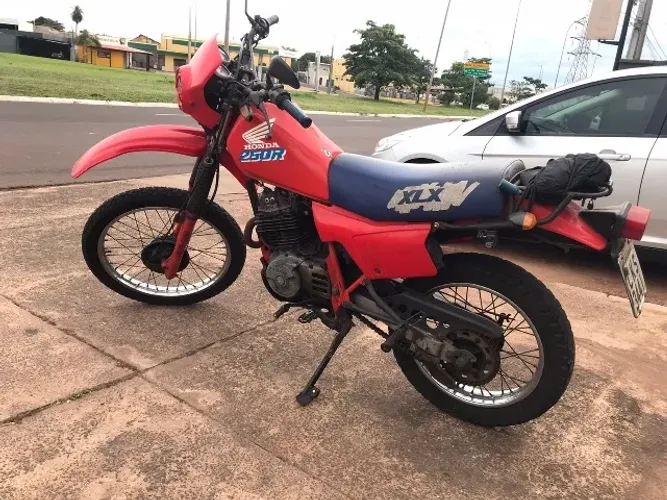 XLX 250r/1991/ relíquia