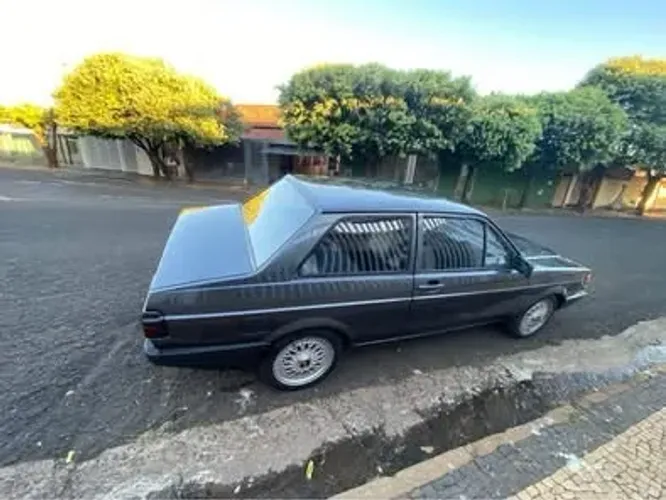 Volkswagen Voyage GL/ Special 1.6/ 1.8 (álcool) 1989