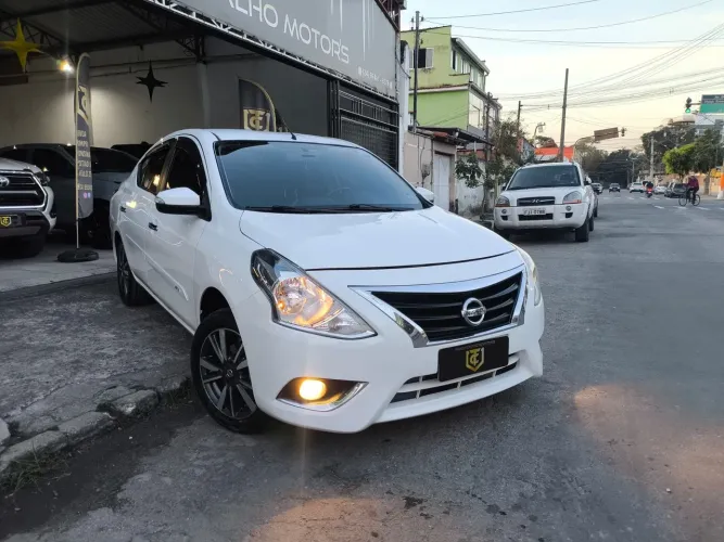 Nissan Versa SL 1.6 16V Flexstart 4P Aut. 2020