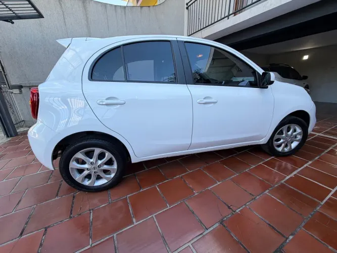 Nissan March SV 1.6 16V Flexstart 5P Mec. 2020