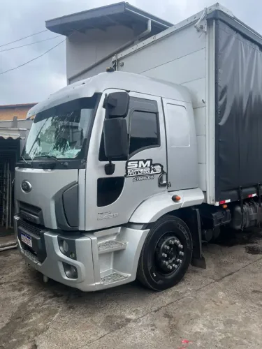 Ford Cargo 2012/13 Motor Novo